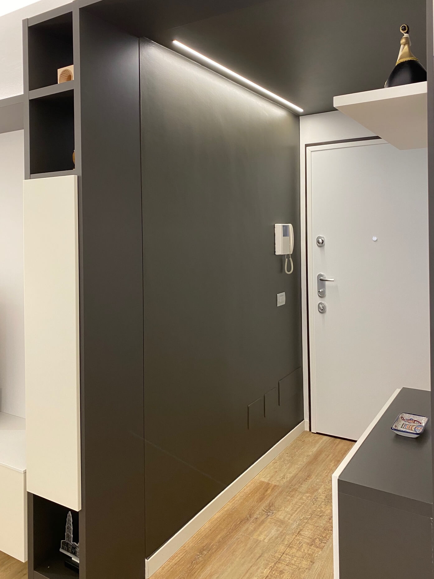 Apartment FSV, photo 3 of 24